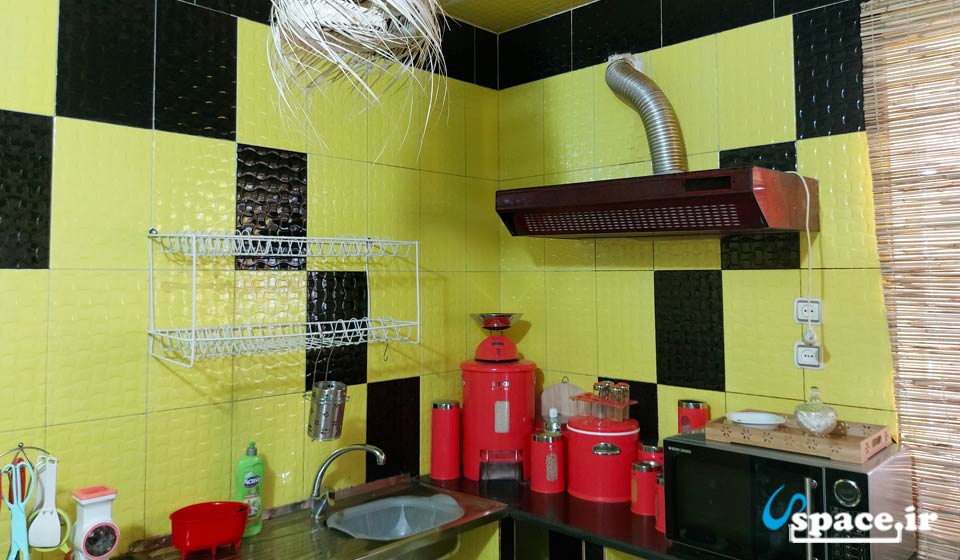 آشپزخانه اقامتگاه خانه ماه - جزیره قشم - شهر طبل